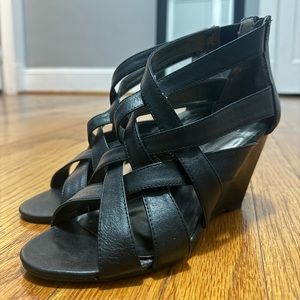 Worthington strappy wedge heels